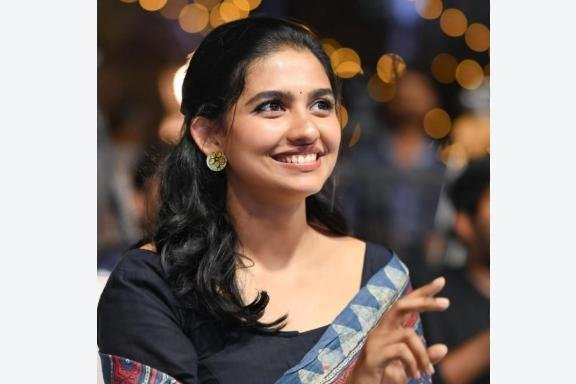 మూడు సినిమాలతో మమిత బైజు హ్యాట్రిక్